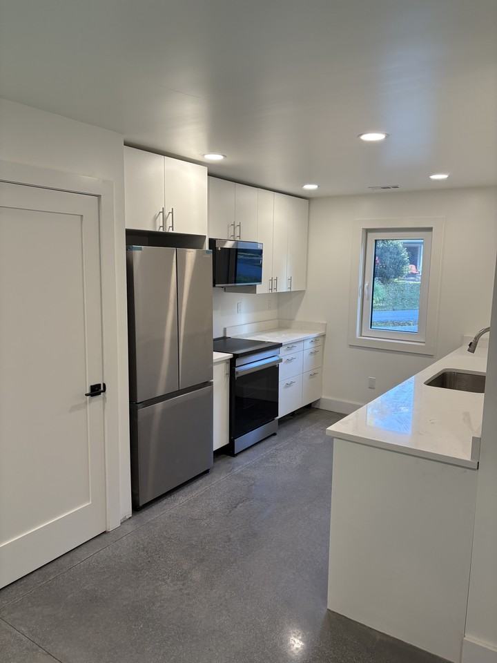 14 Powder House Rd #2 - Photo 4 of 7