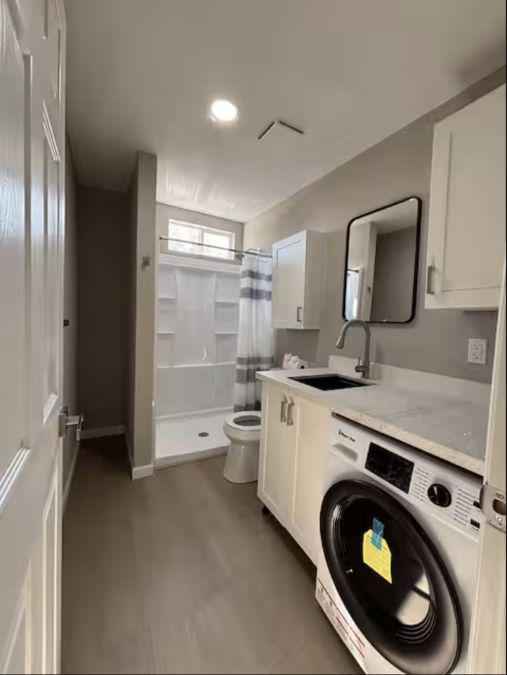 3903 Caldwell Ln #5 - Photo 3 of 4