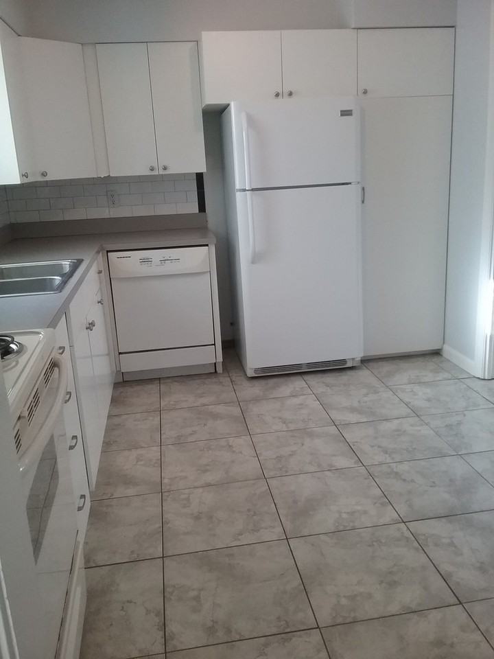 1401 E Crooked Lake Dr - Photo 6 of 23