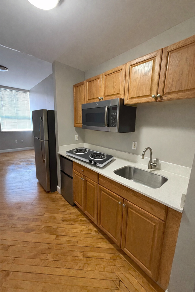 312 Shirley St #208 - Photo 6 of 6