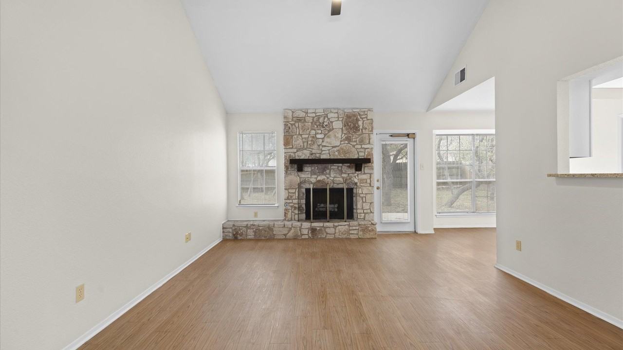 7319 Silent Hls - Photo 4 of 24