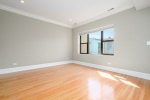 featured image of 963 E 61st St