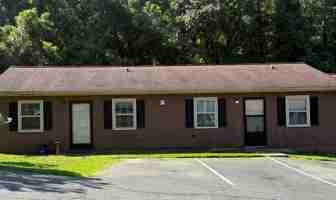 featured image of 120 Albany St #32