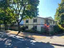 featured image of 616 W 4th Ave