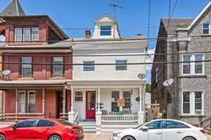 featured image of 1021 Lehman St