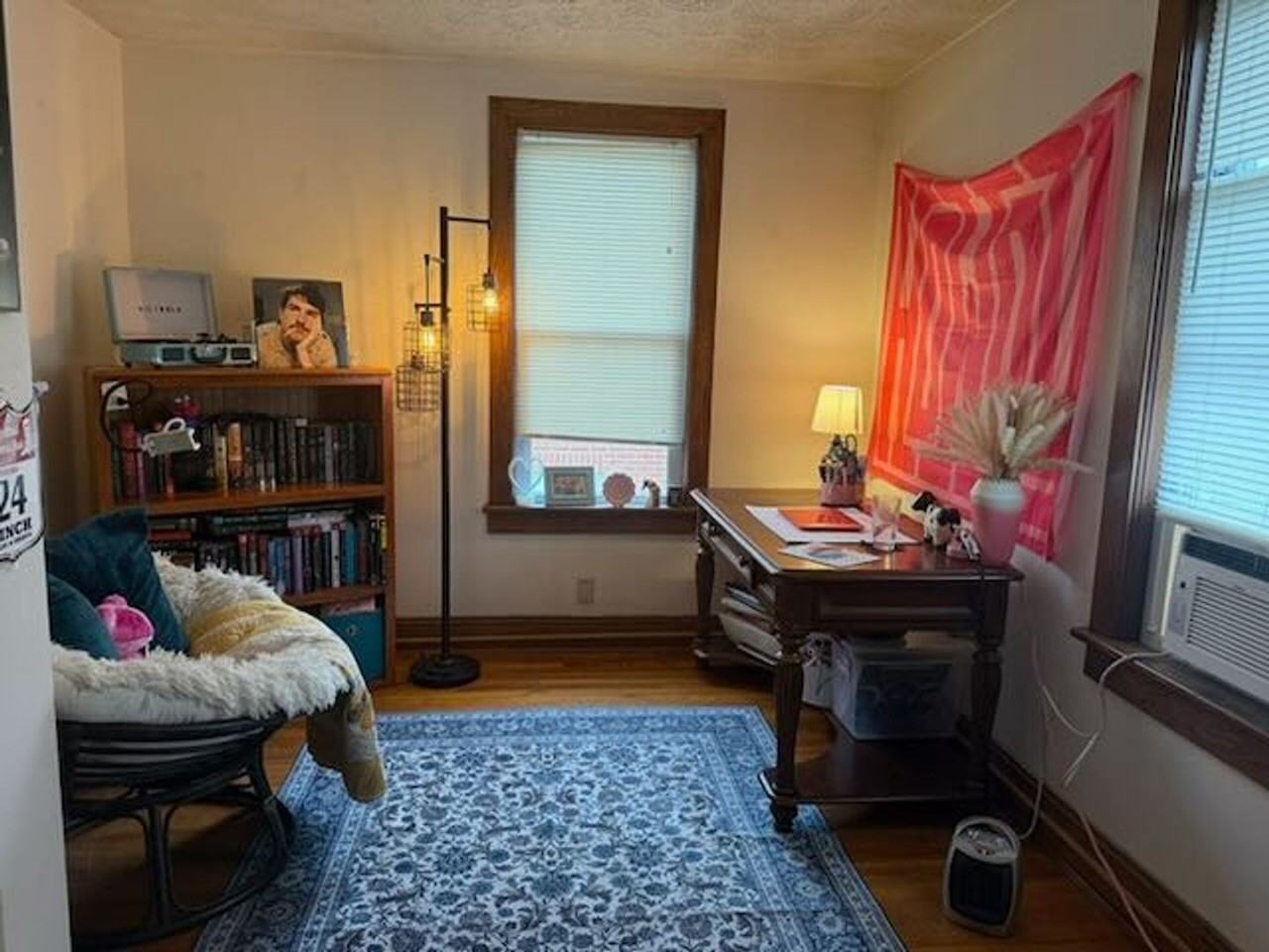 232 Martin Luther King Jr Way - Photo 2 of 28