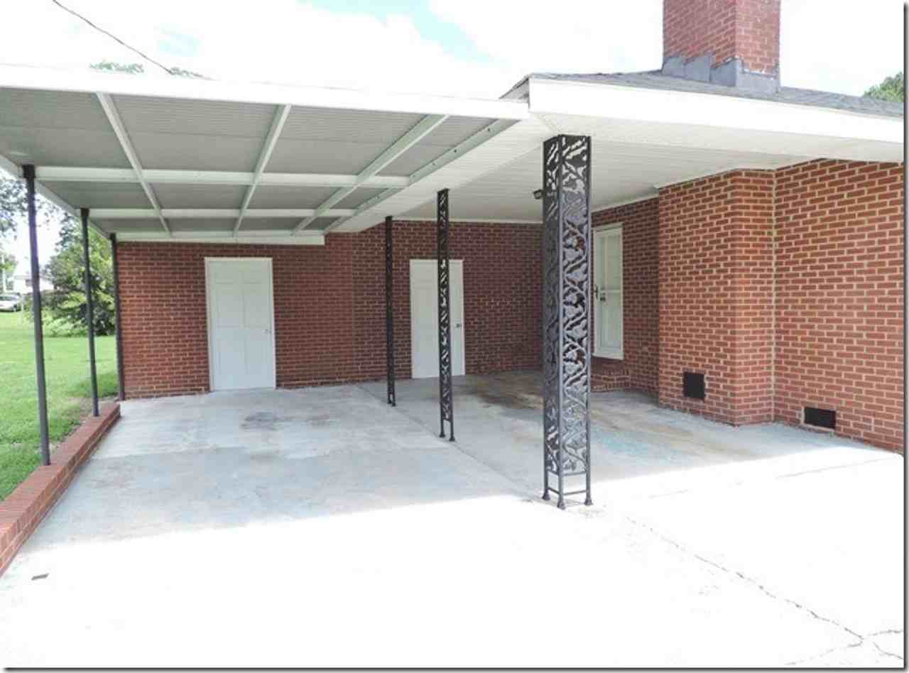 2223 Imperial Ave E - Photo 5 of 25