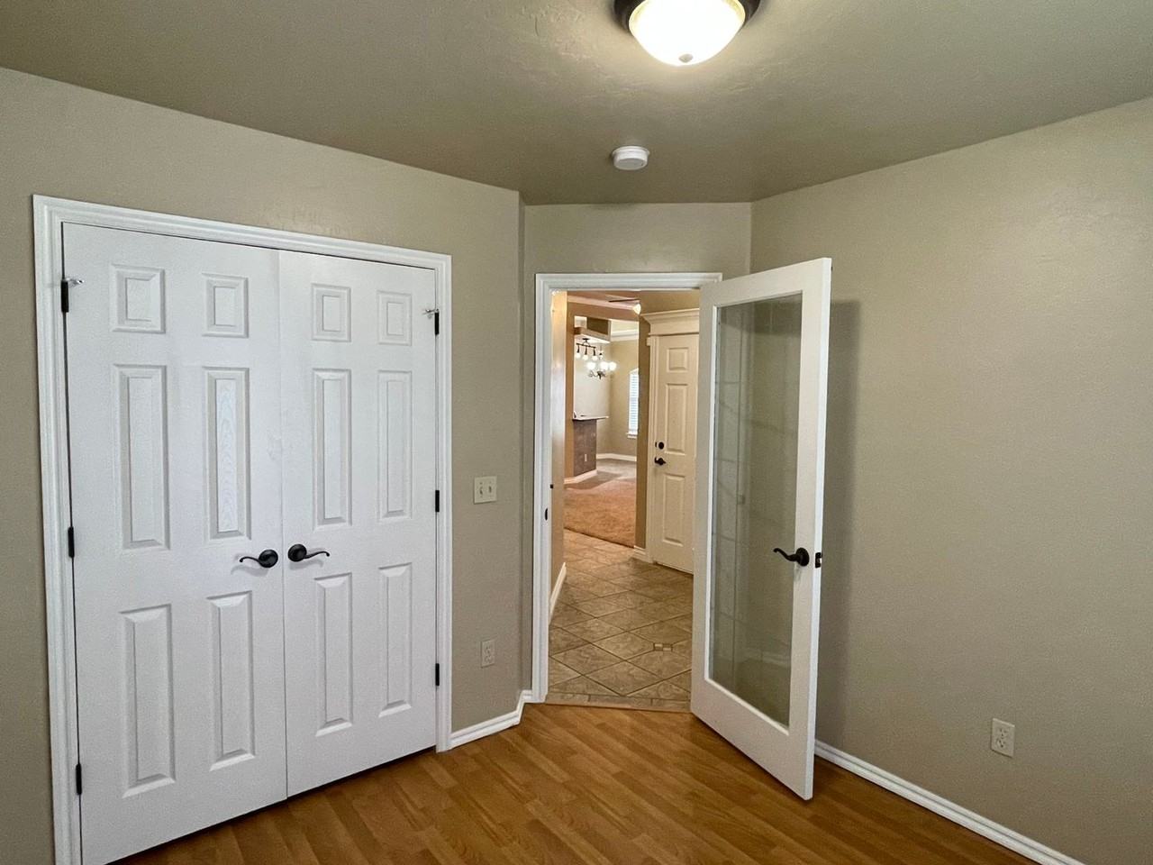 1204 Nw 111th St - Photo 3 of 21