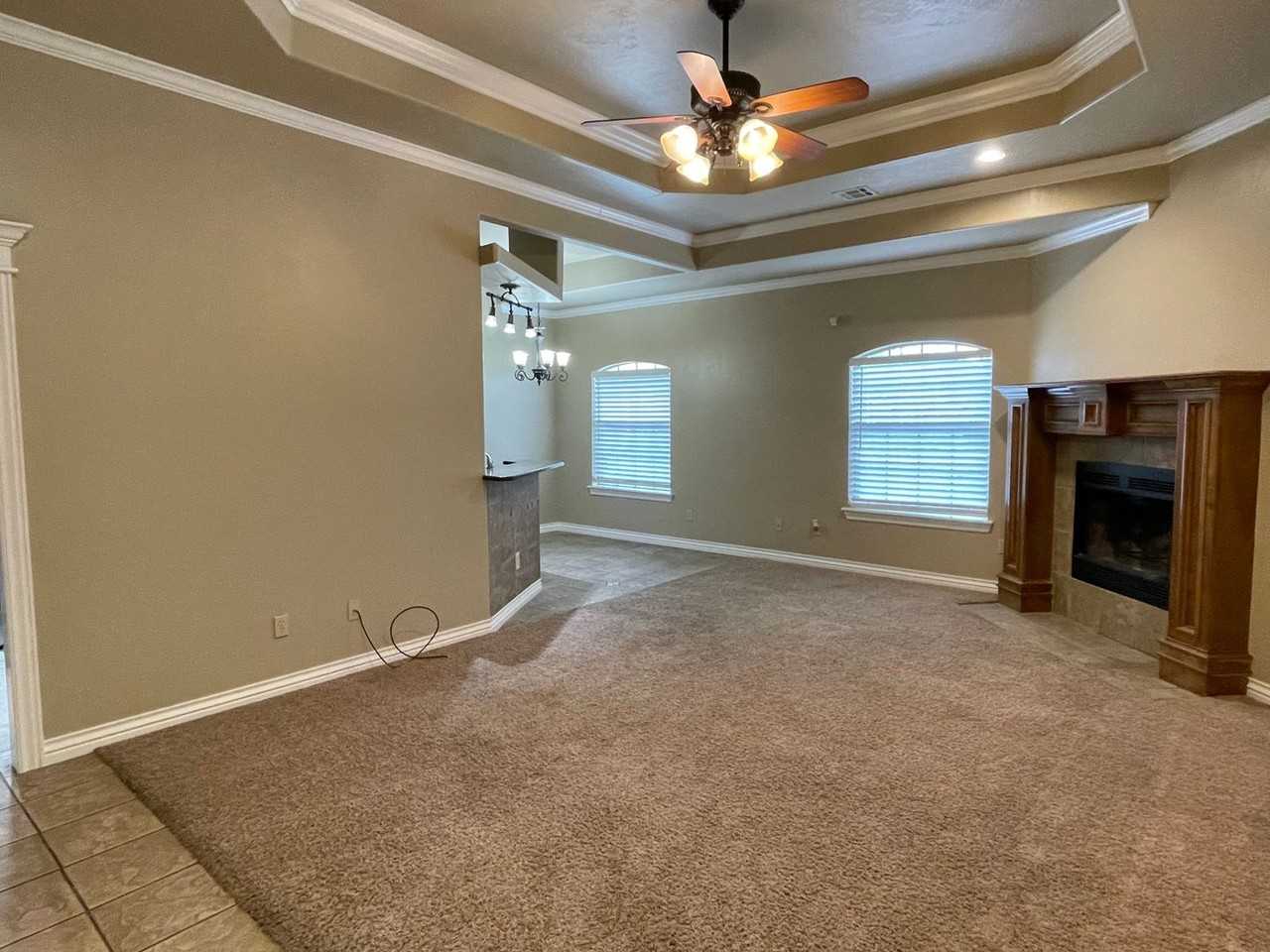 1204 Nw 111th St - Photo 4 of 21