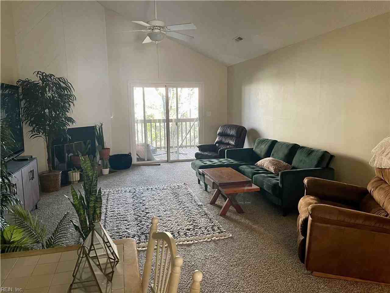 3038 Cape Henry Ct - Photo 7 of 17