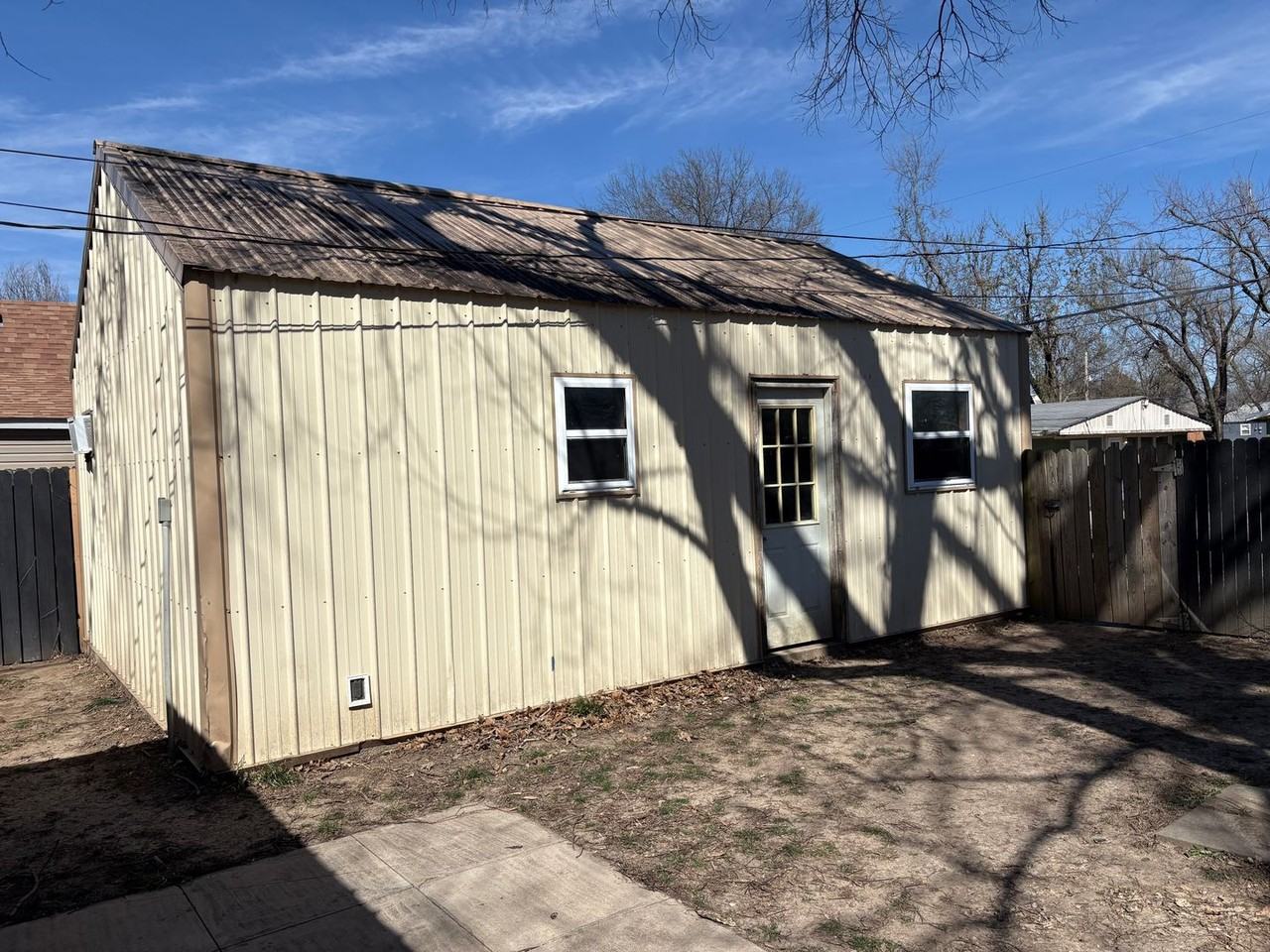 507 S 3rd St - Photo 2 of 9