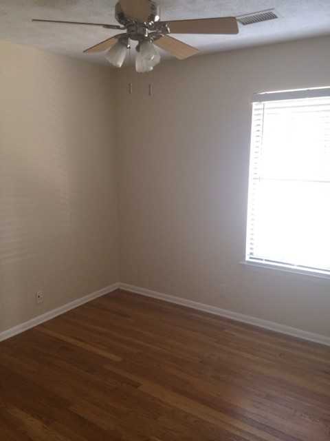 4406 Dakota Ave - Photo 5 of 11