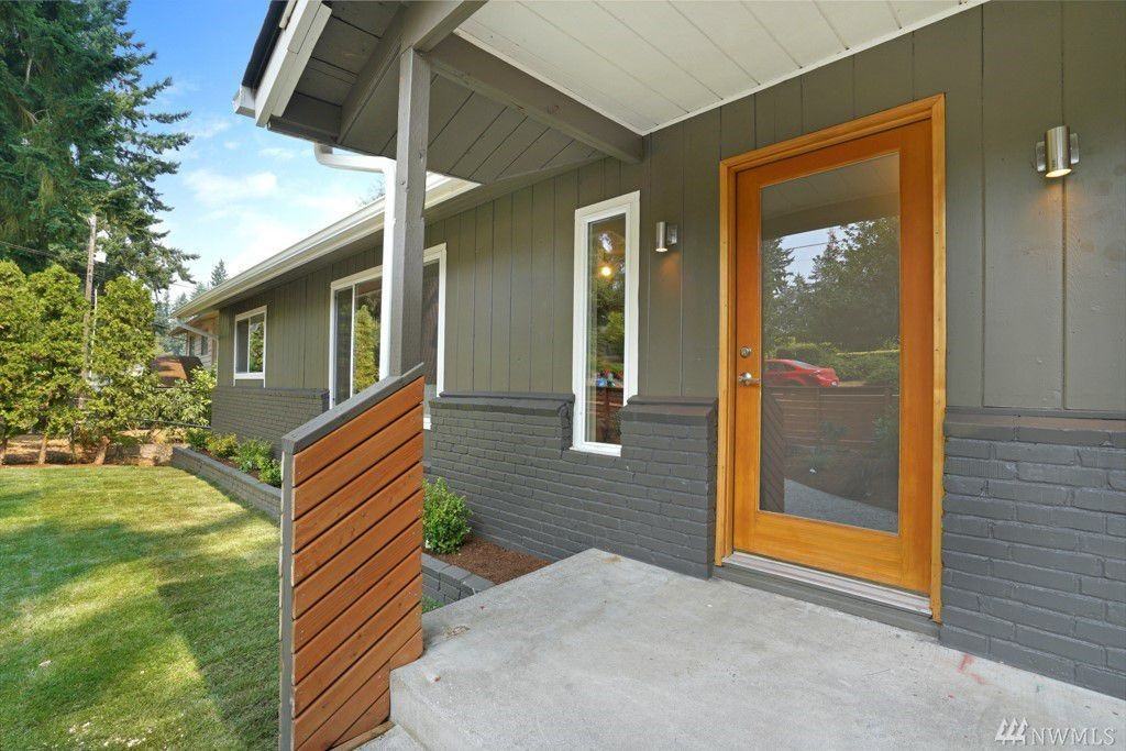 19016 Firlands Way N - Photo 3 of 25