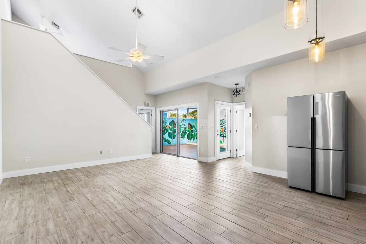 4424 Preserve Way - Photo 4 of 36