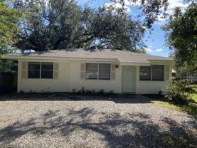 247 W Elm St - Photo 1 of 1