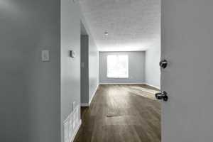 featured image of 2200 Walford Ln