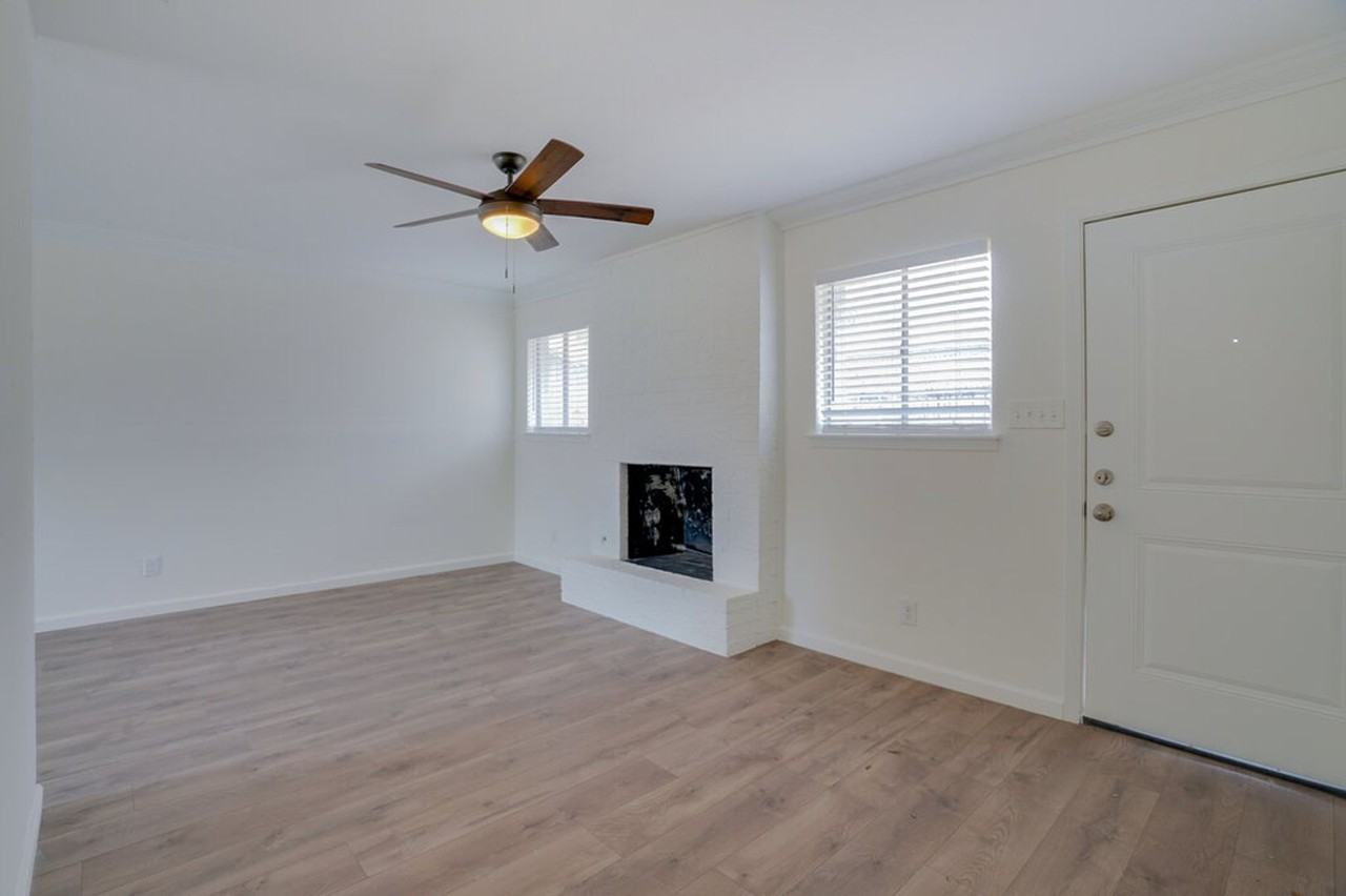 304 John Nance Garner Cir #A2 - Photo 4 of 20