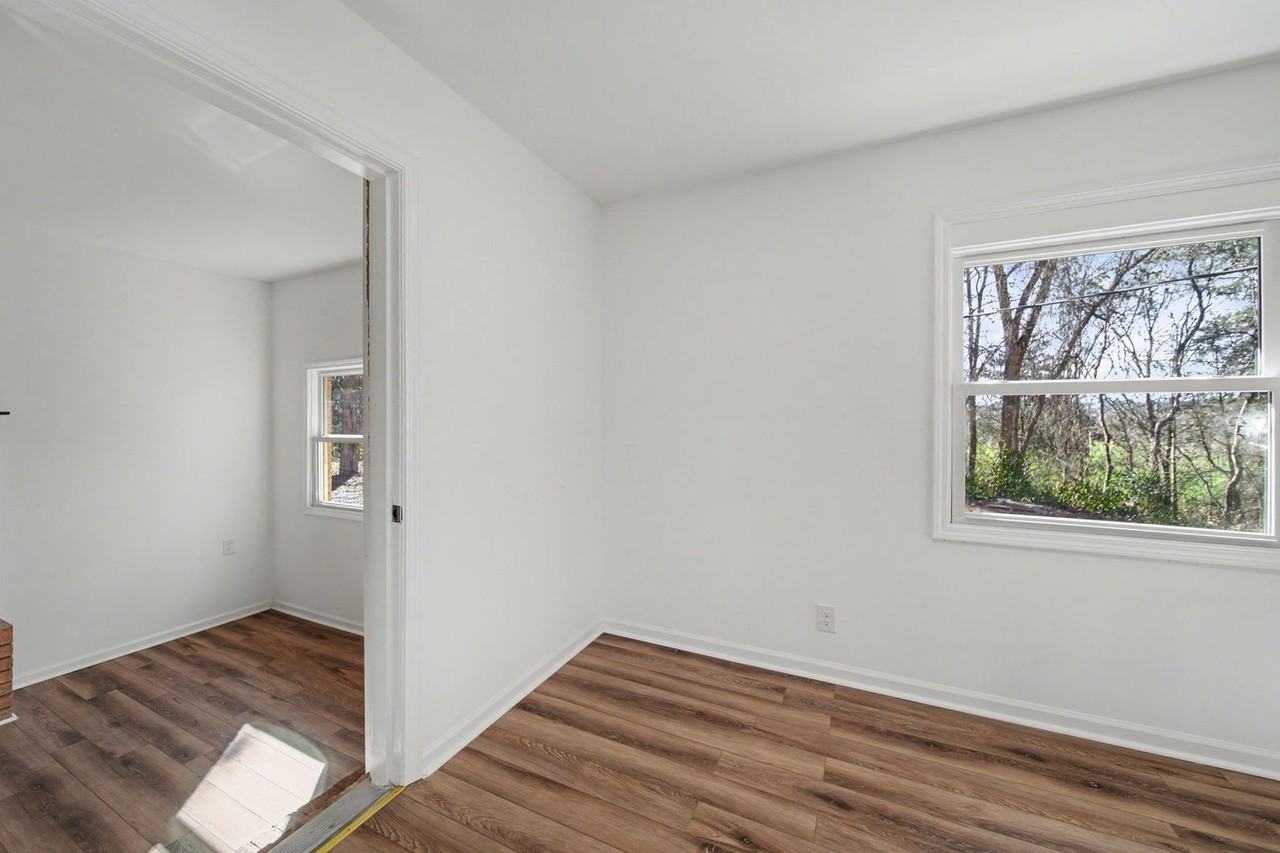 10519 Highway 742 N - Photo 4 of 18