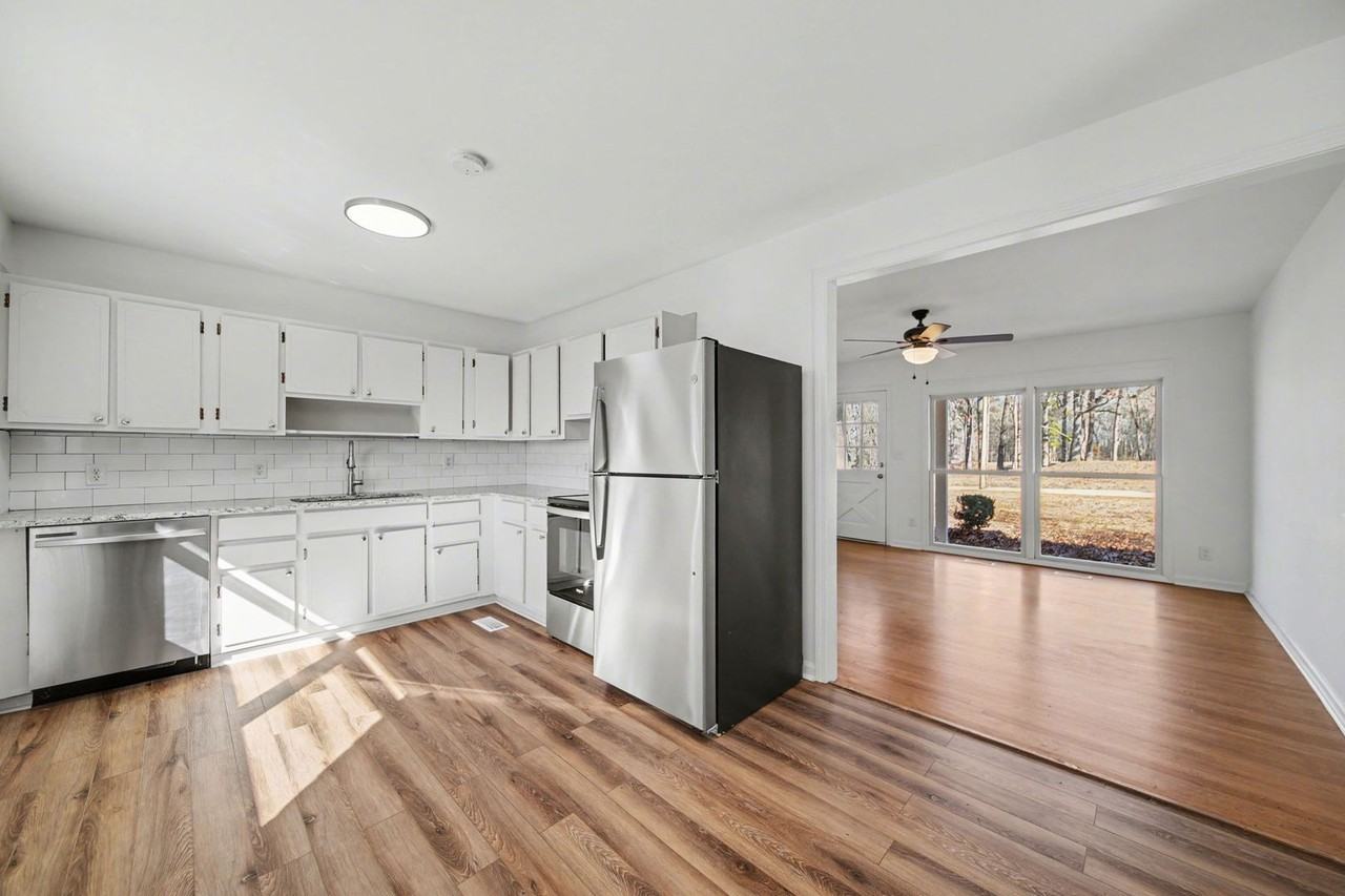 10519 Highway 742 N - Photo 5 of 18