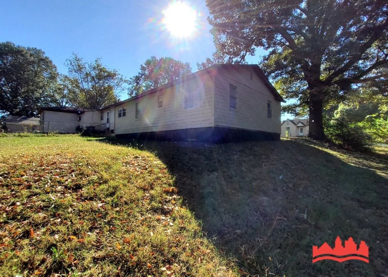 426 Delta Rd - Photo 6 of 17