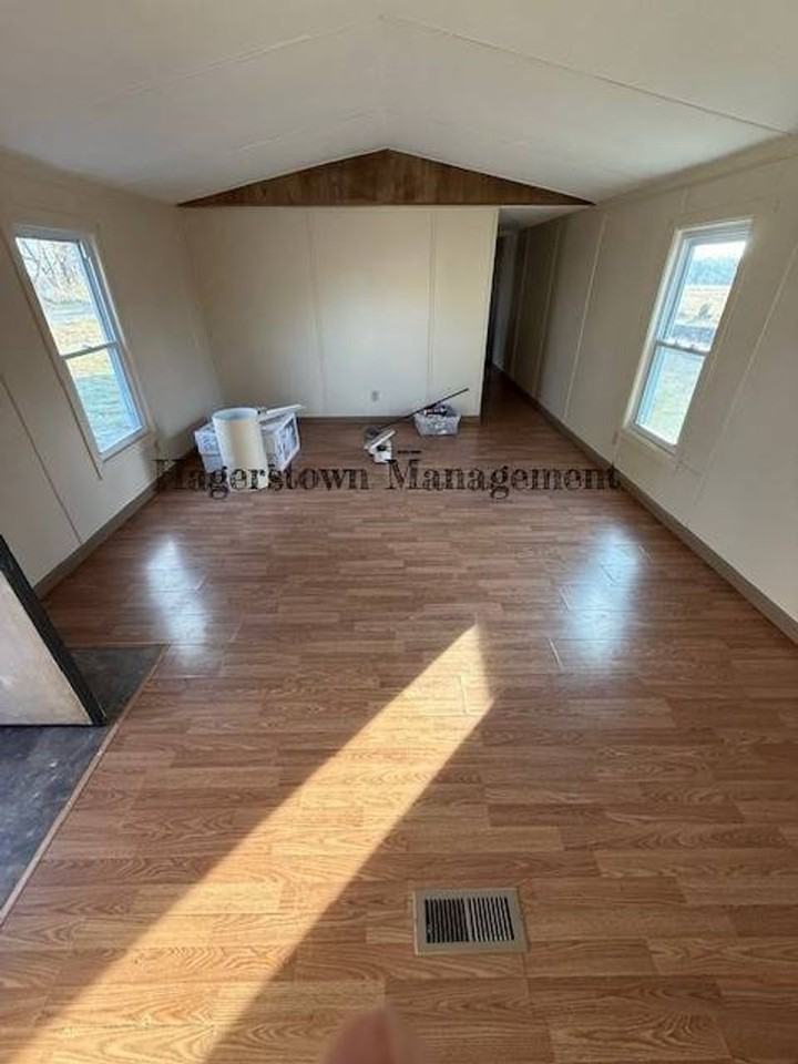 12021 Big Pool Rd - Photo 3 of 6