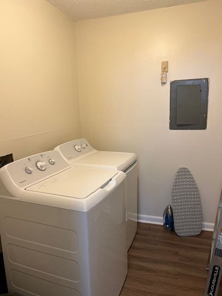 608 Spirit Ct - Photo 5 of 19