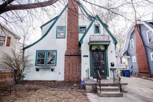 featured image of 4156 Birchall Rd