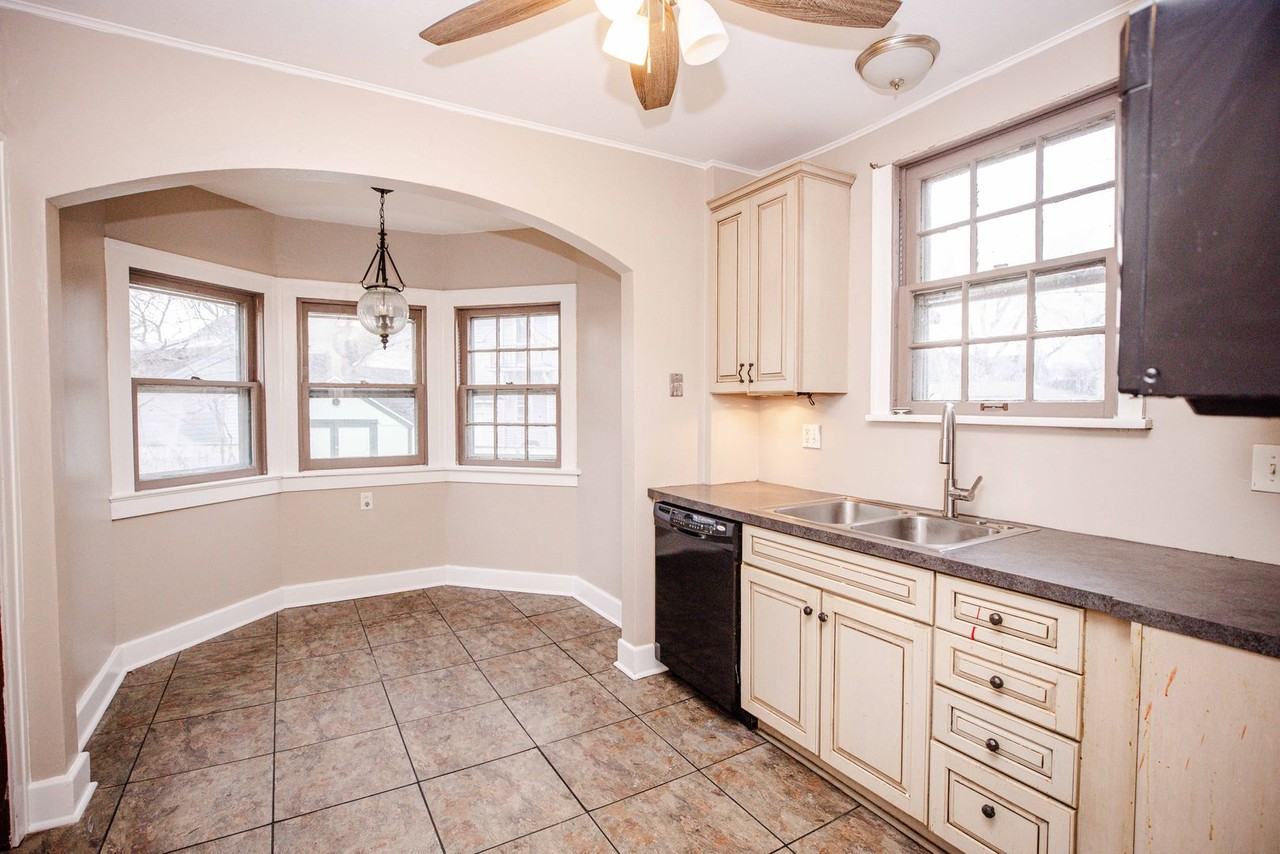 4156 Birchall Rd - Photo 7 of 16