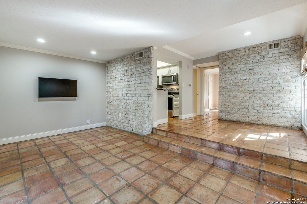 66 Brees Blvd Apt 34