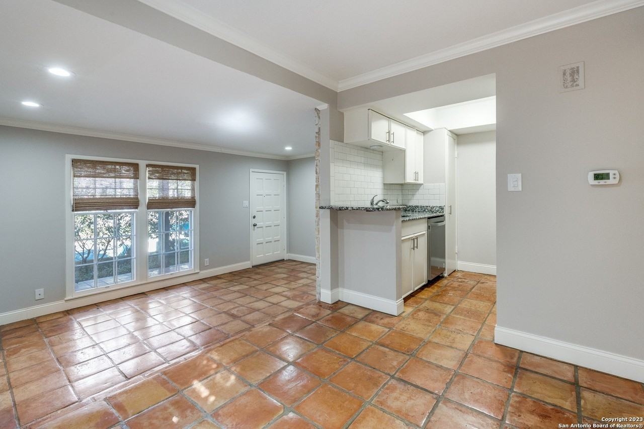 66 Brees Blvd Apt 34 - Photo 2 of 13