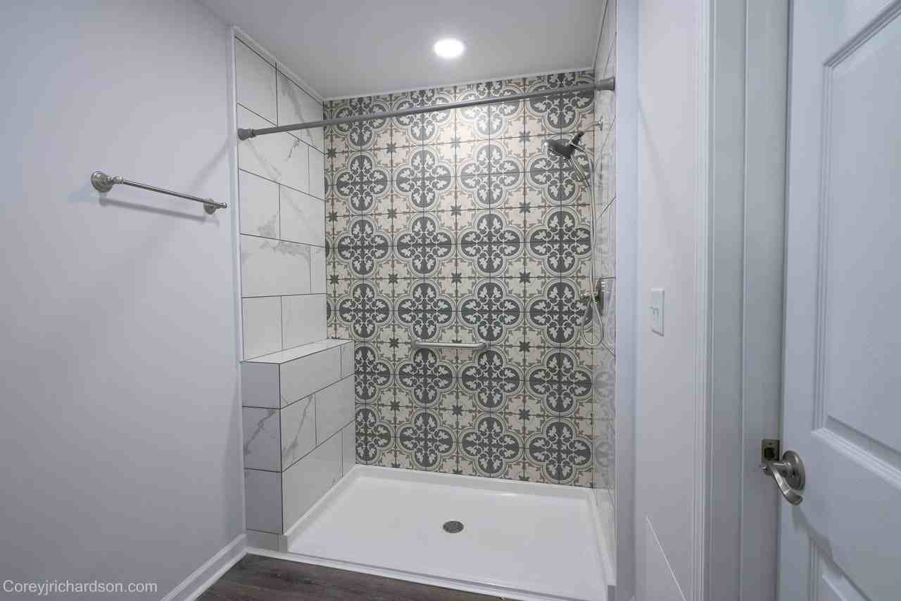 727 Branch St - Photo 3 of 9