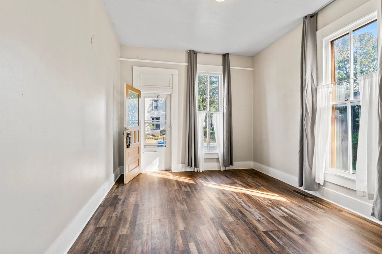 1427 Wayne St #B - Photo 5 of 18