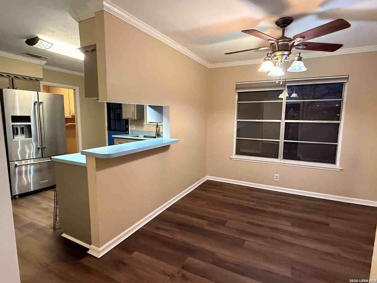 111 Hillcrest Dr - Photo 4 of 18