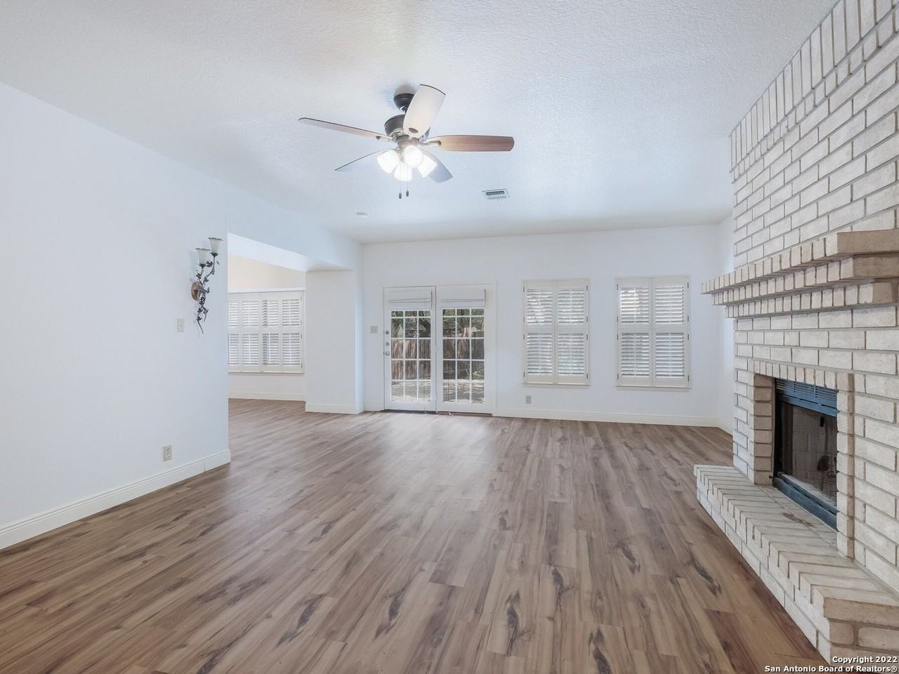 9231 Linbrooke - Photo 7 of 28