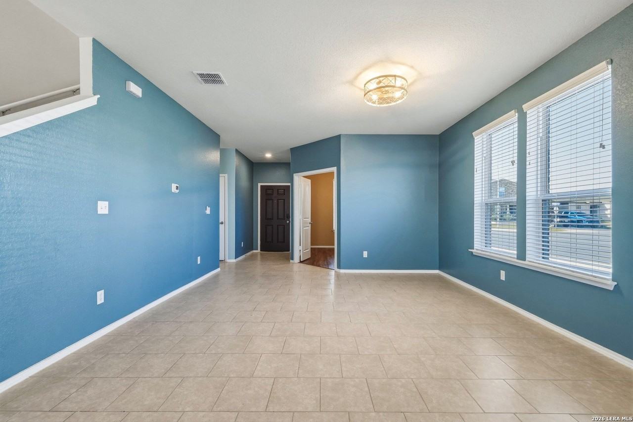 10515 Brady Creek Cp - Photo 2 of 29