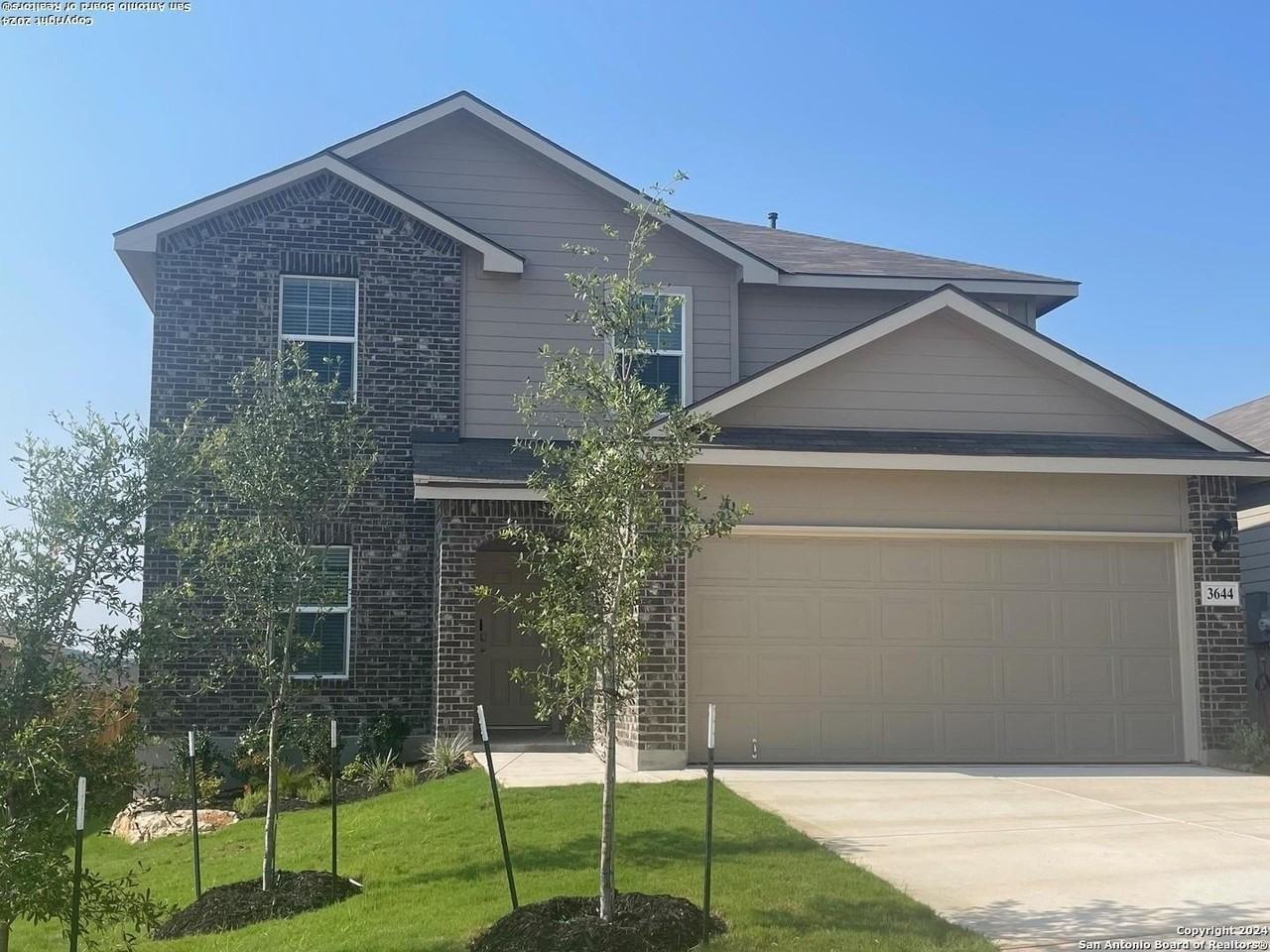 3644 Victory Copper - Photo 2 of 32