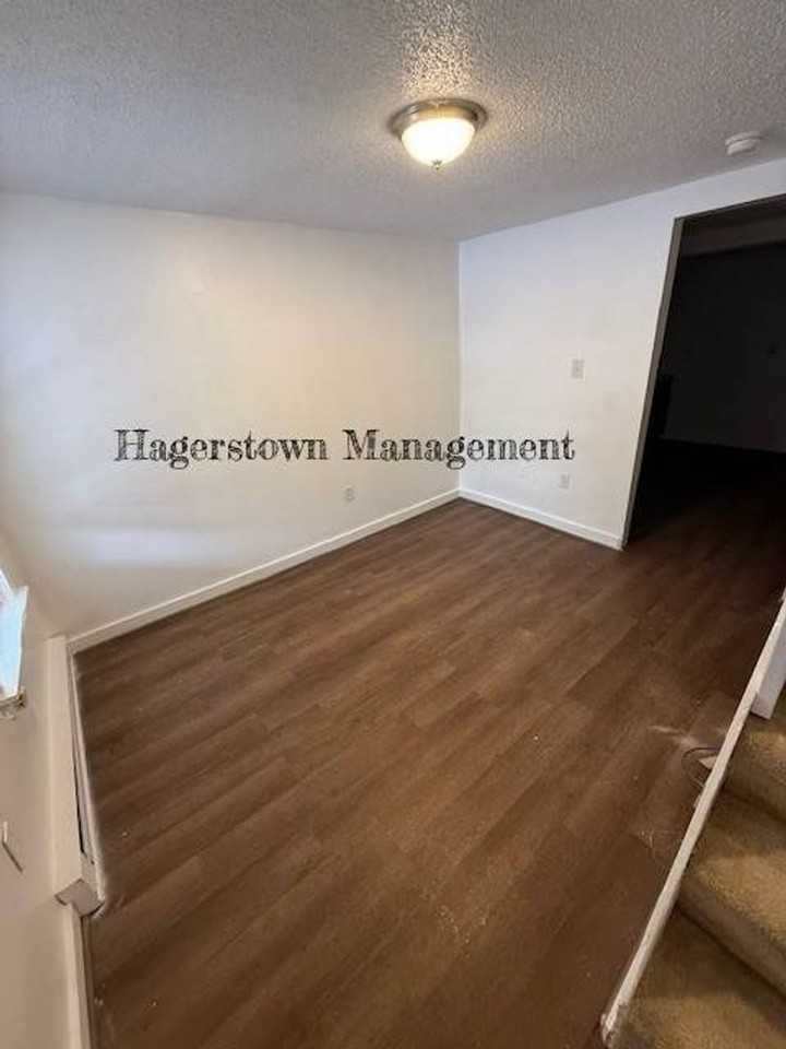 128 Clarkson Ave - Photo 2 of 7