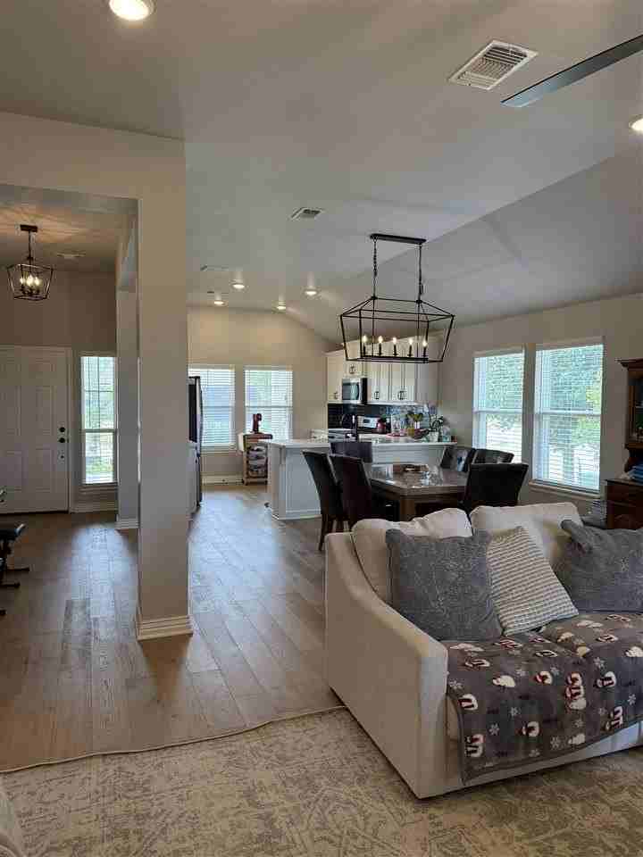 4314 W Aggie Dr - Photo 4 of 45