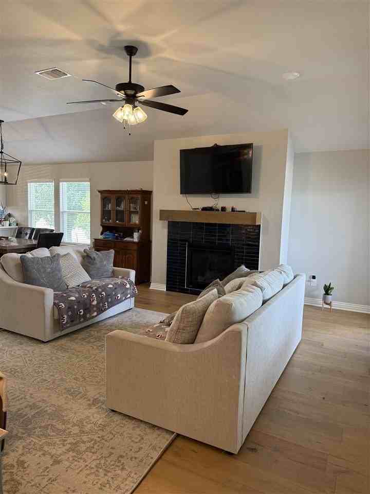 4314 W Aggie Dr - Photo 5 of 45