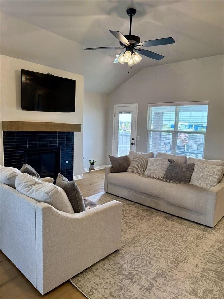 4314 W Aggie Dr - Photo 6 of 45