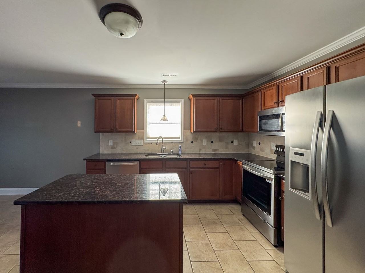 1656 Rock Creek Ln - Photo 3 of 23