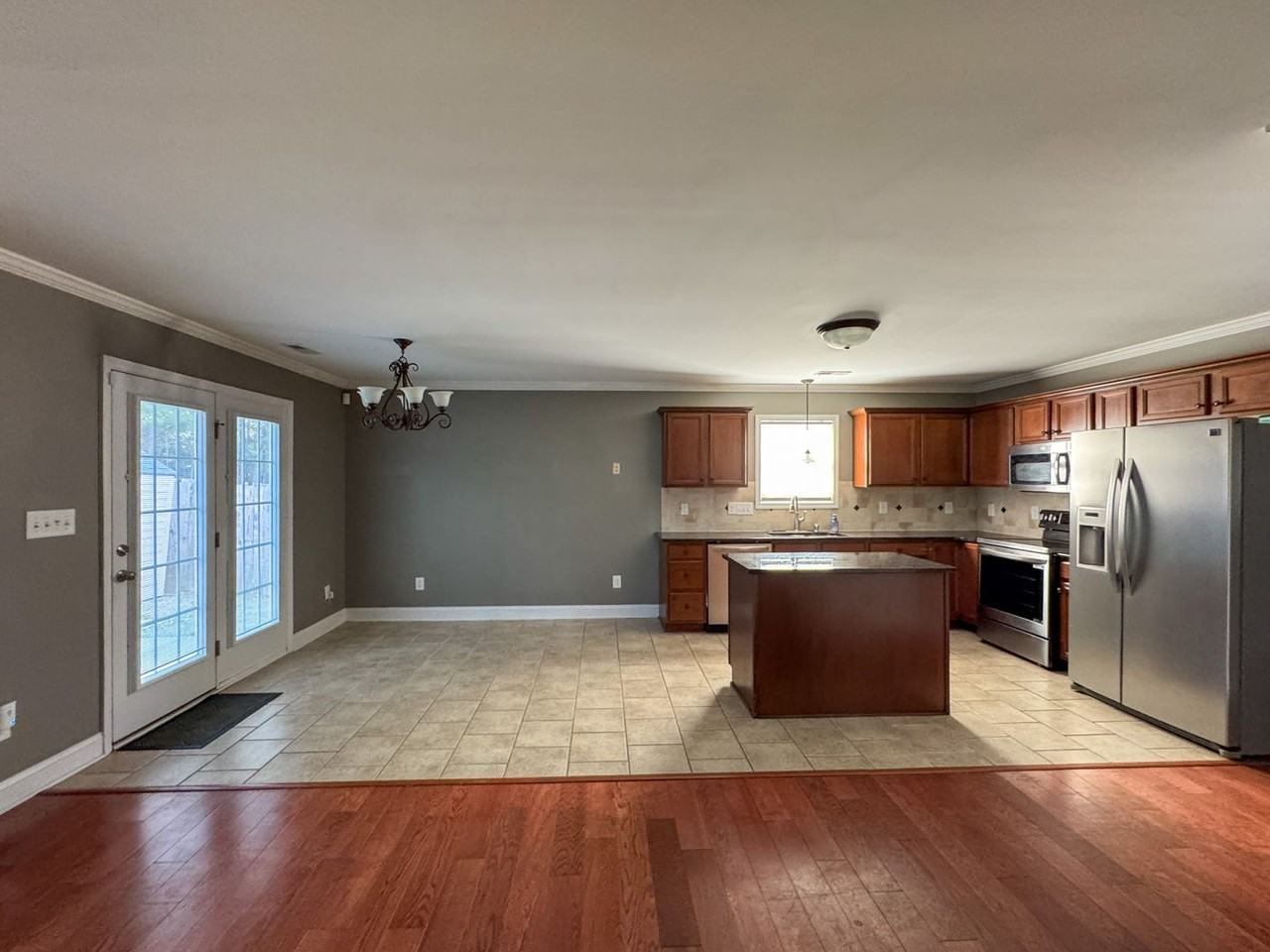 1656 Rock Creek Ln - Photo 6 of 23