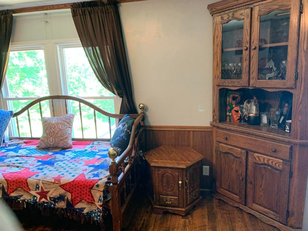 1006 Pleasure Rd - Photo 7 of 18