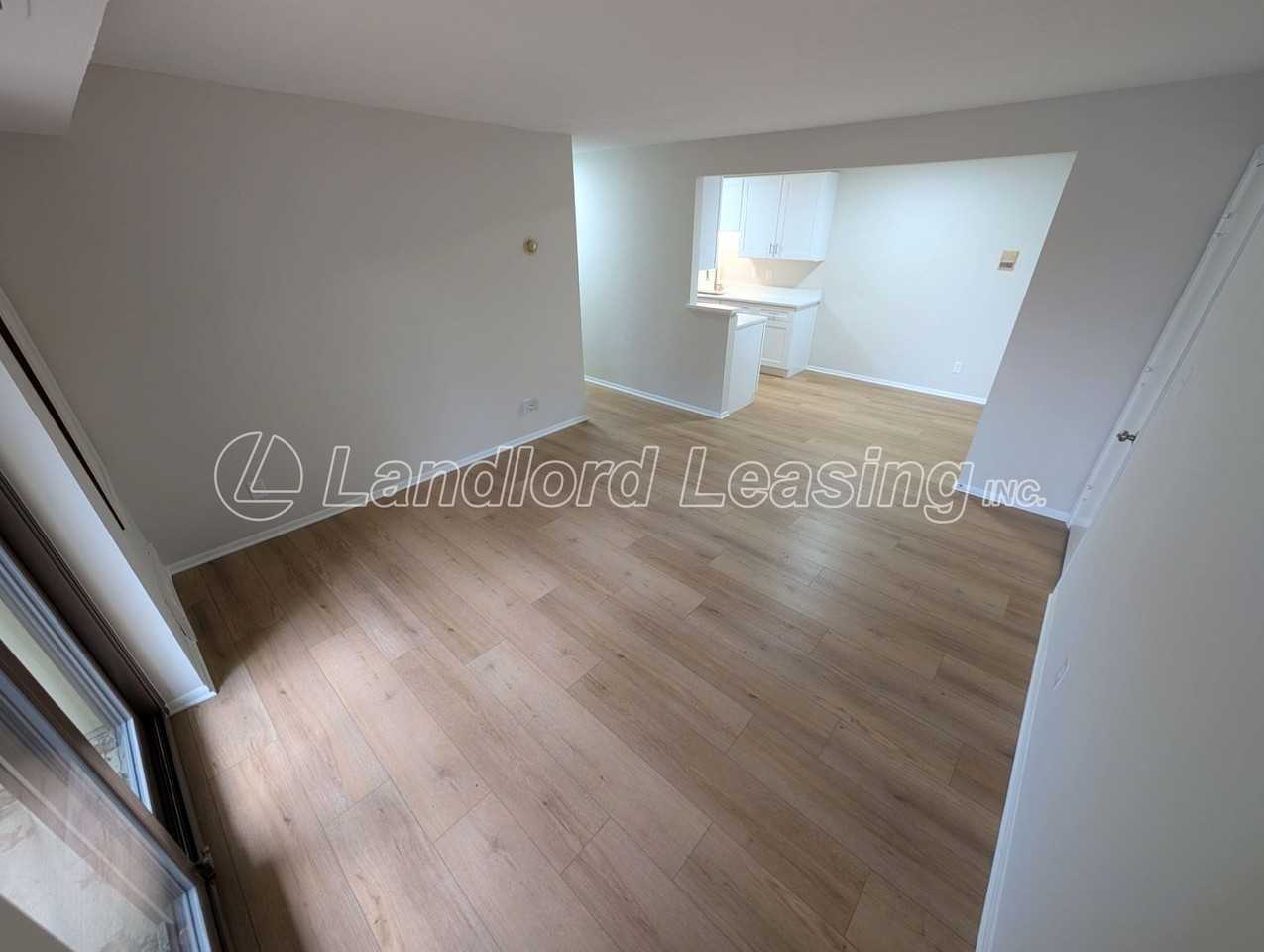 1660 Cedarwood Dr - Photo 3 of 17