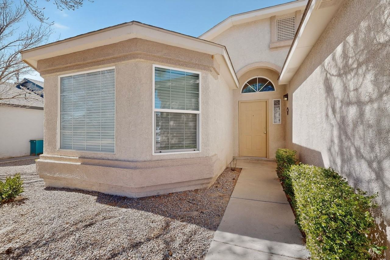 3019 Glorieta Meadows Dr Ne - Photo 4 of 40