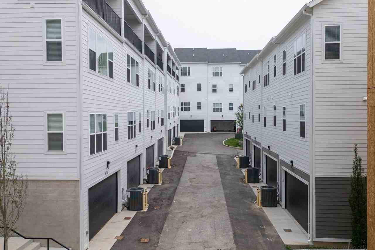 514 Proximity Cir - Photo 6 of 9