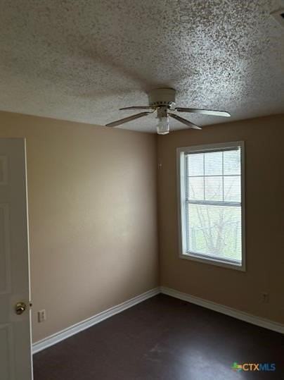 205 W Vardeman Ave Unit B - Photo 5 of 6