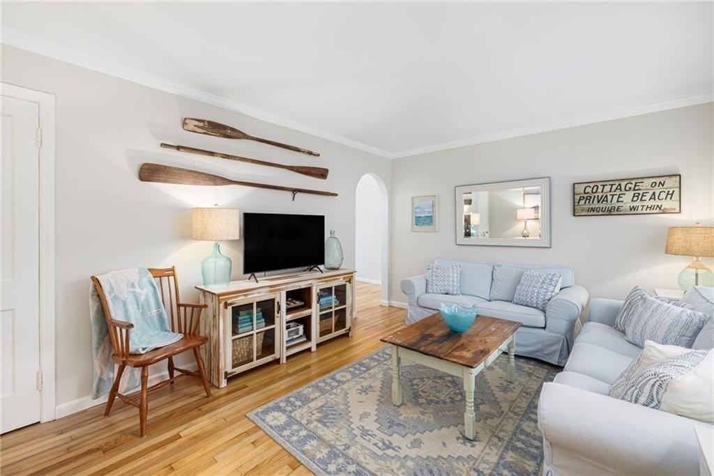 133 Carroll Ave - Photo 4 of 36