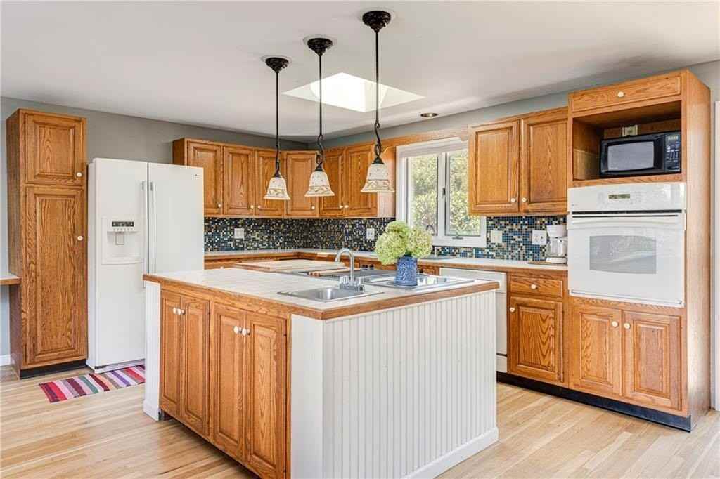 22 J H Dwyer Dr - Photo 7 of 30