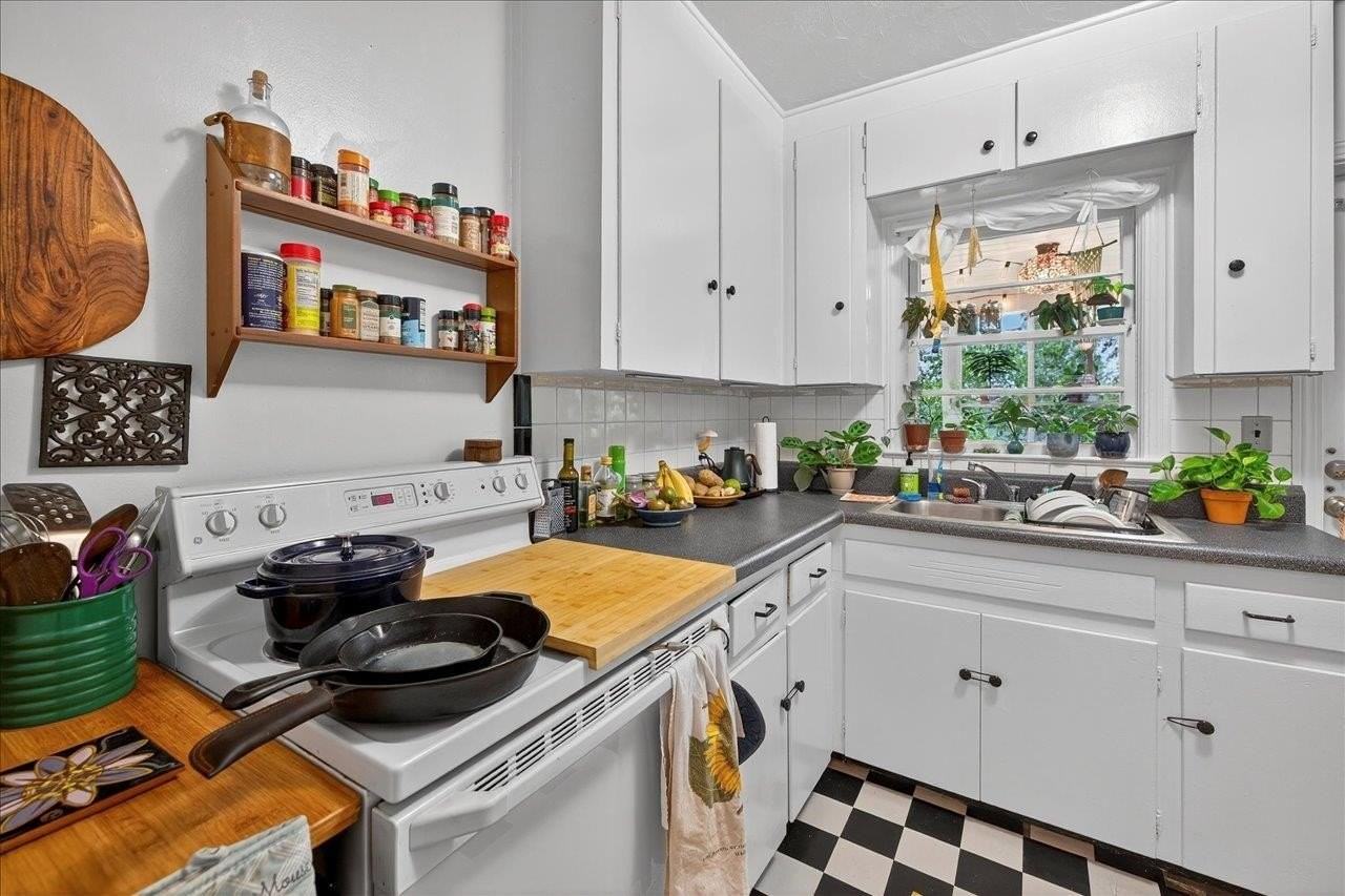 1454 S Gadsden St Unit 2 - Photo 7 of 14